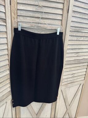 140. St John Collection Black Knit Pencil Skirt - Women's